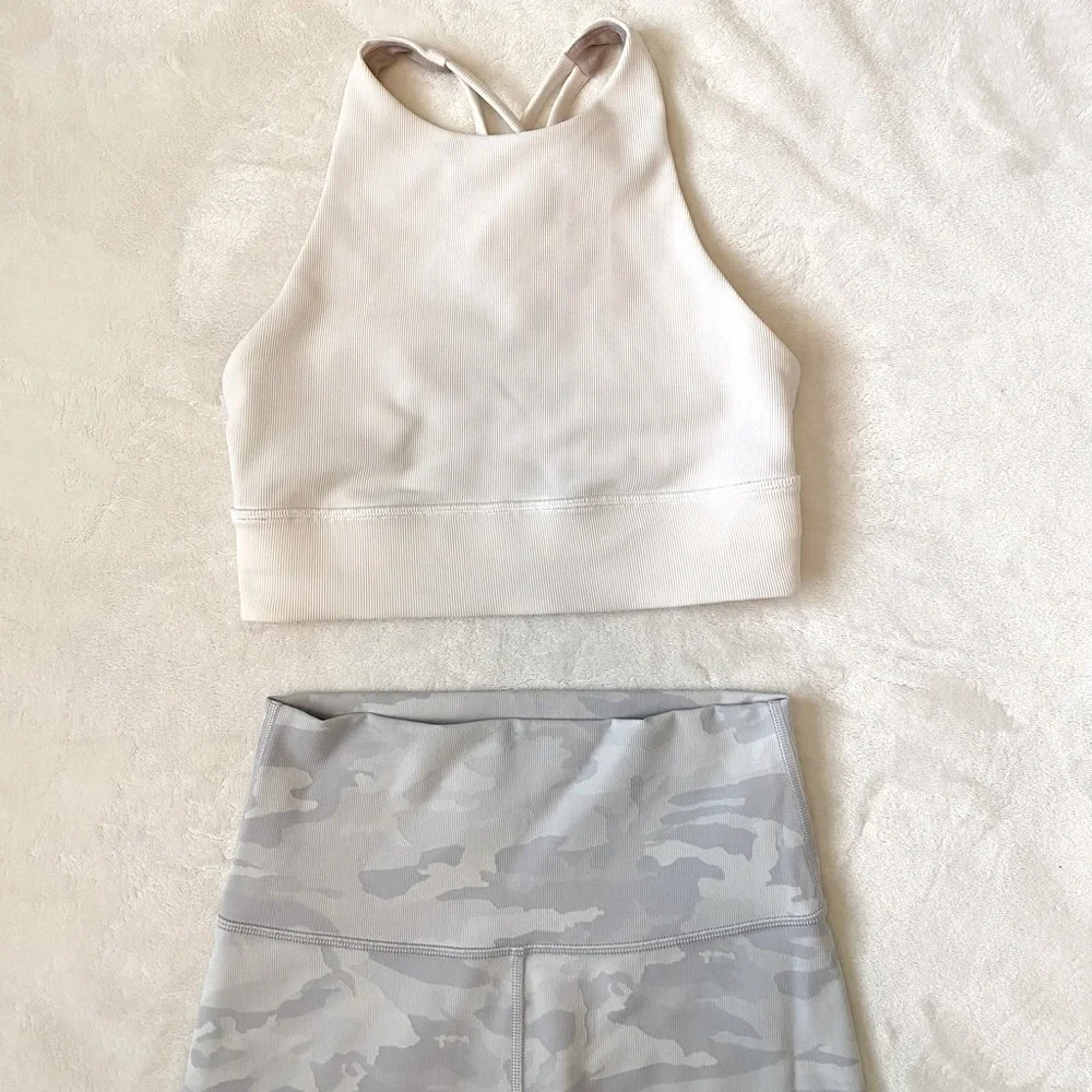 SOLD Lululemon Energy High-Neck Longline Ribbed Bra Size 4 White - Picture 3 of 7